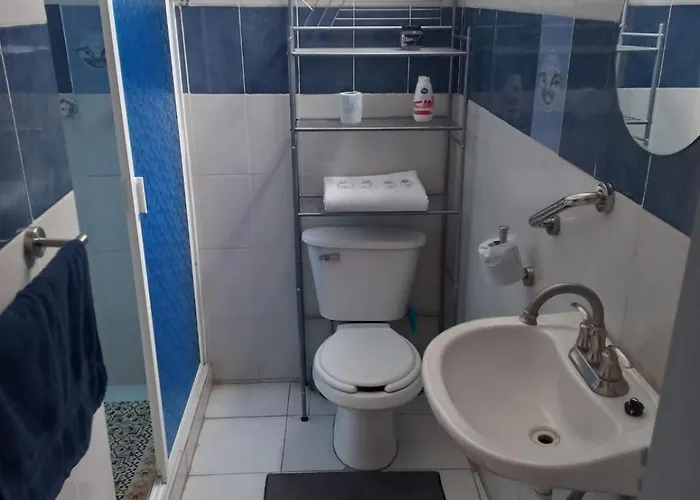 Bonito Depto Con Patio Y Oficina A 7 Minutos Caminando Aicm Apartamento México DF